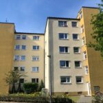 Helle 4-Zimmer-Dachgeschosswohnung mit Aufzug, Balkon und Blick über Nürnberg