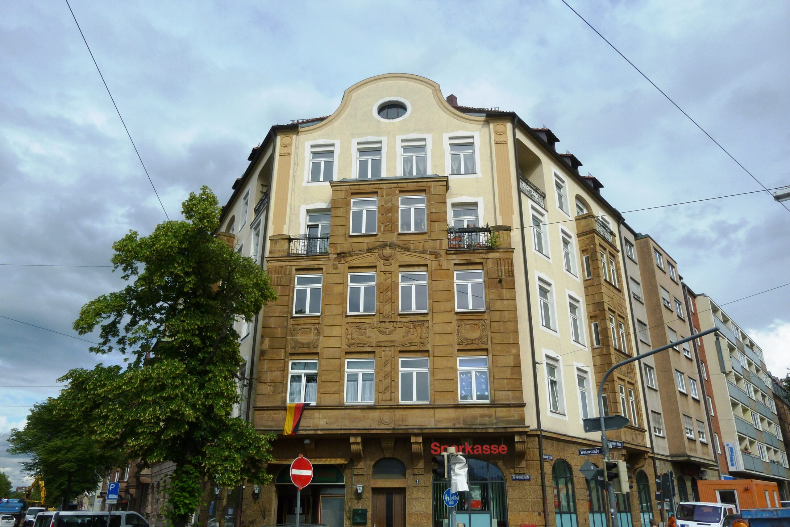 4-Zimmer-Neubau-Maisonette im Dachgeschoss eines Baudenkmals