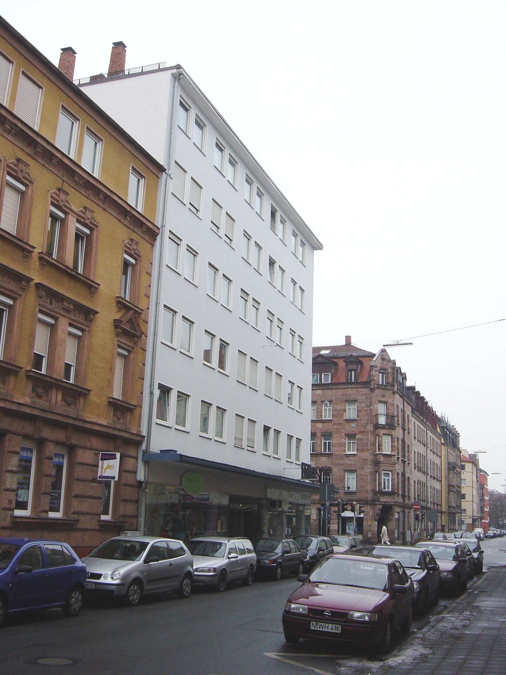 Komplett renoviert! Freundliche 3 Zimmerwohnung in der Nürnberger Südstadt