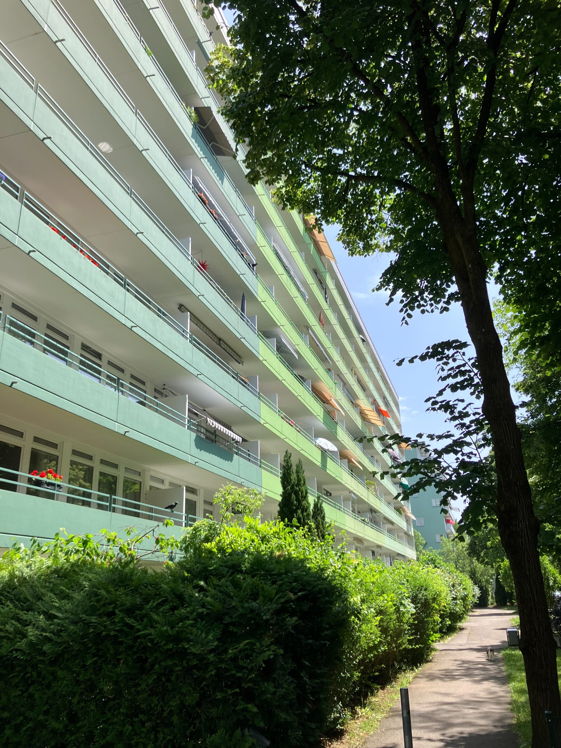 Erstbezug nach umfassender Sanierung: 4 Zimmer in München-Johanneskirchen!